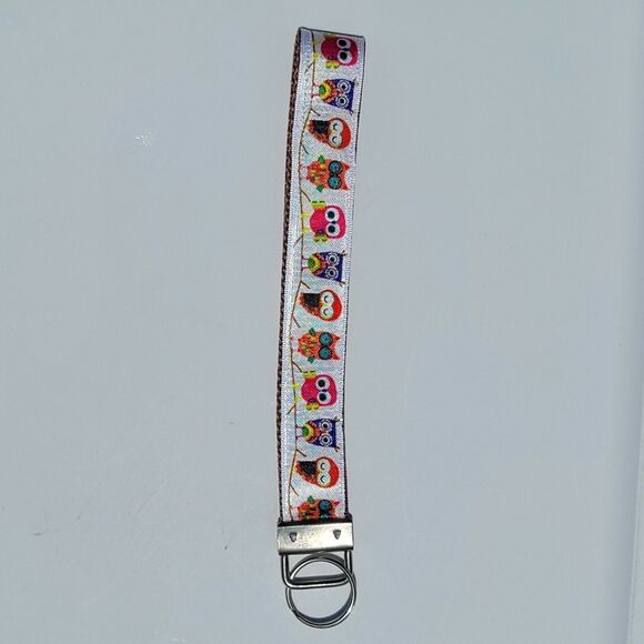 Key Chain Lanyard OWL Style Wrist Key Fob Handmade Colorful - Picture 3 of 4